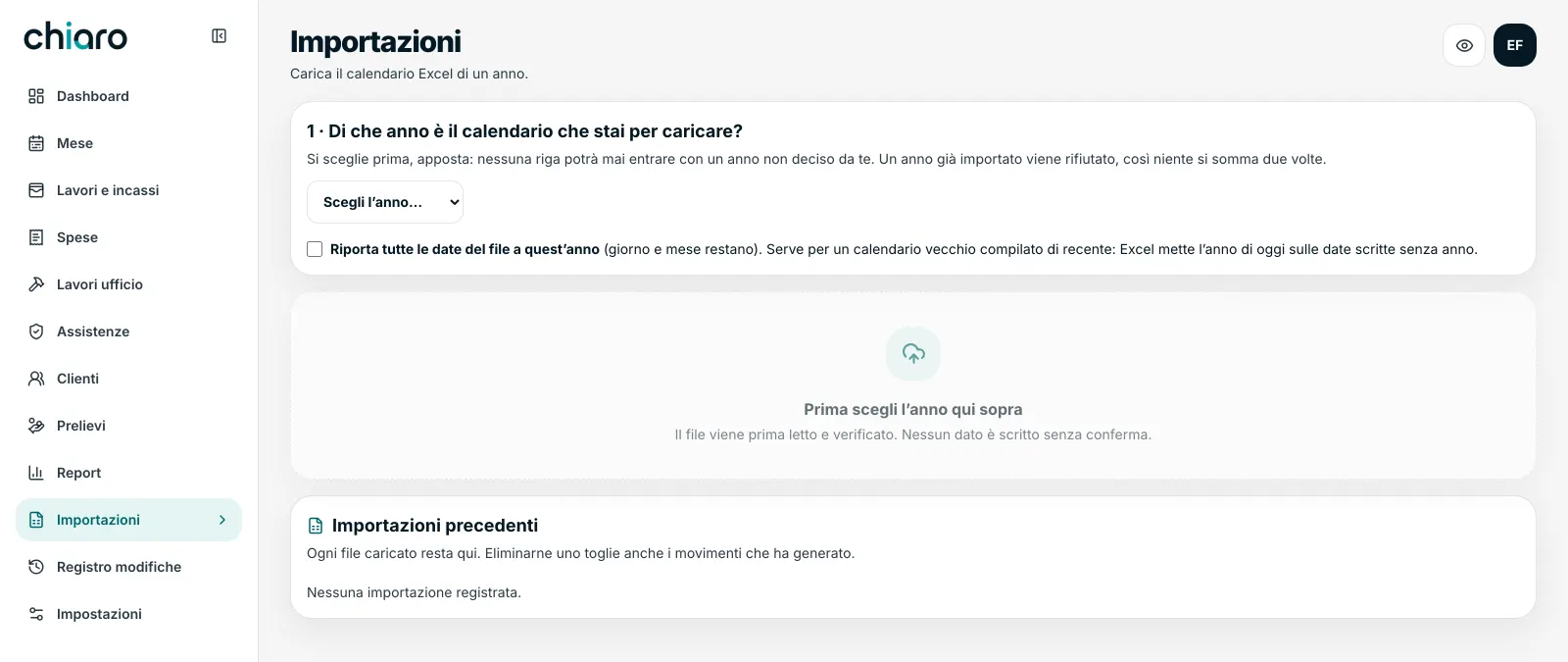 Il primo passo dell'importazione: si sceglie l'anno prima di caricare il file Excel.